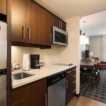 Towneplace Suites By Marriott San Mateo Foster City Extérieur photo