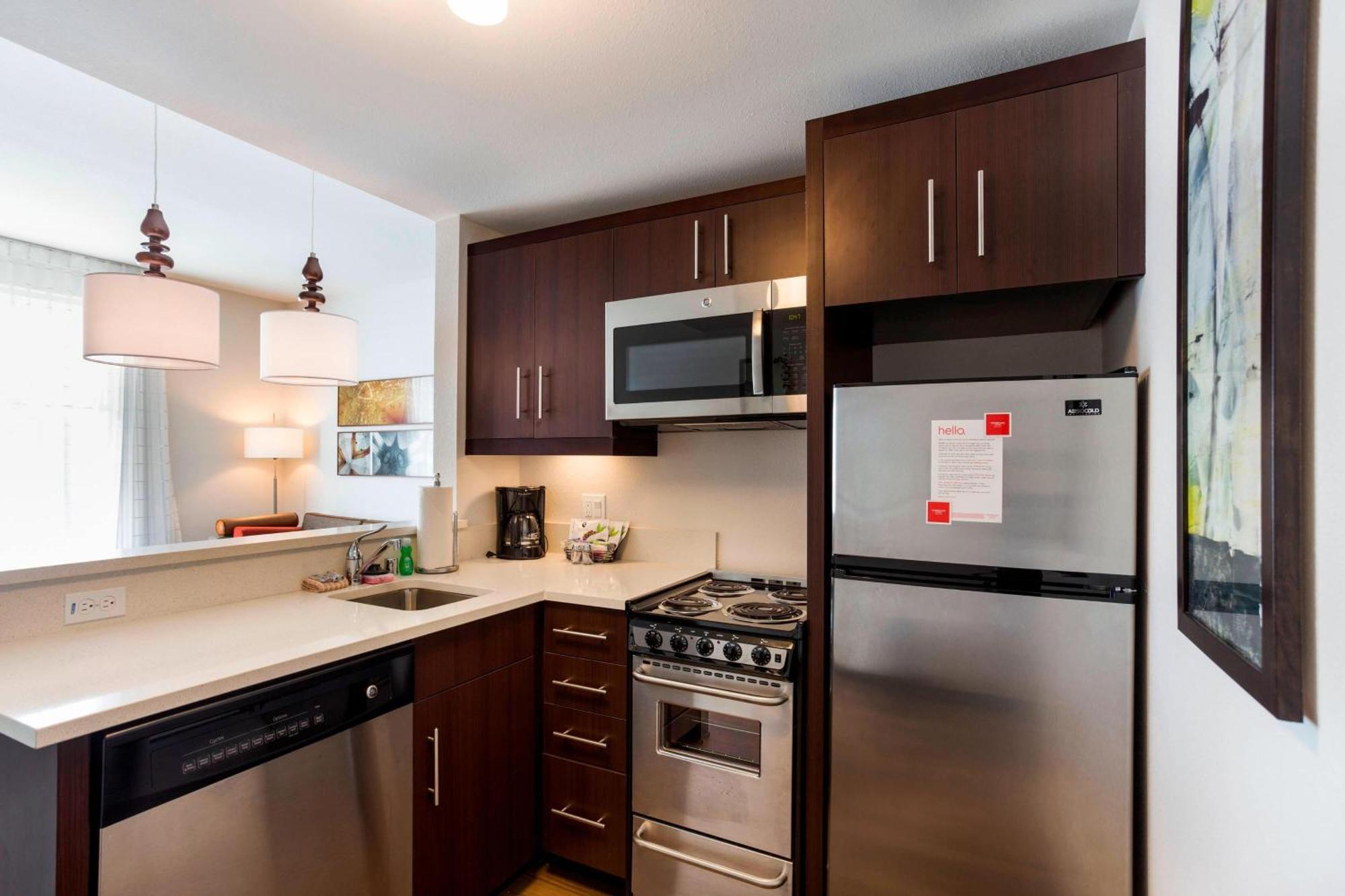 Towneplace Suites By Marriott San Mateo Foster City Extérieur photo
