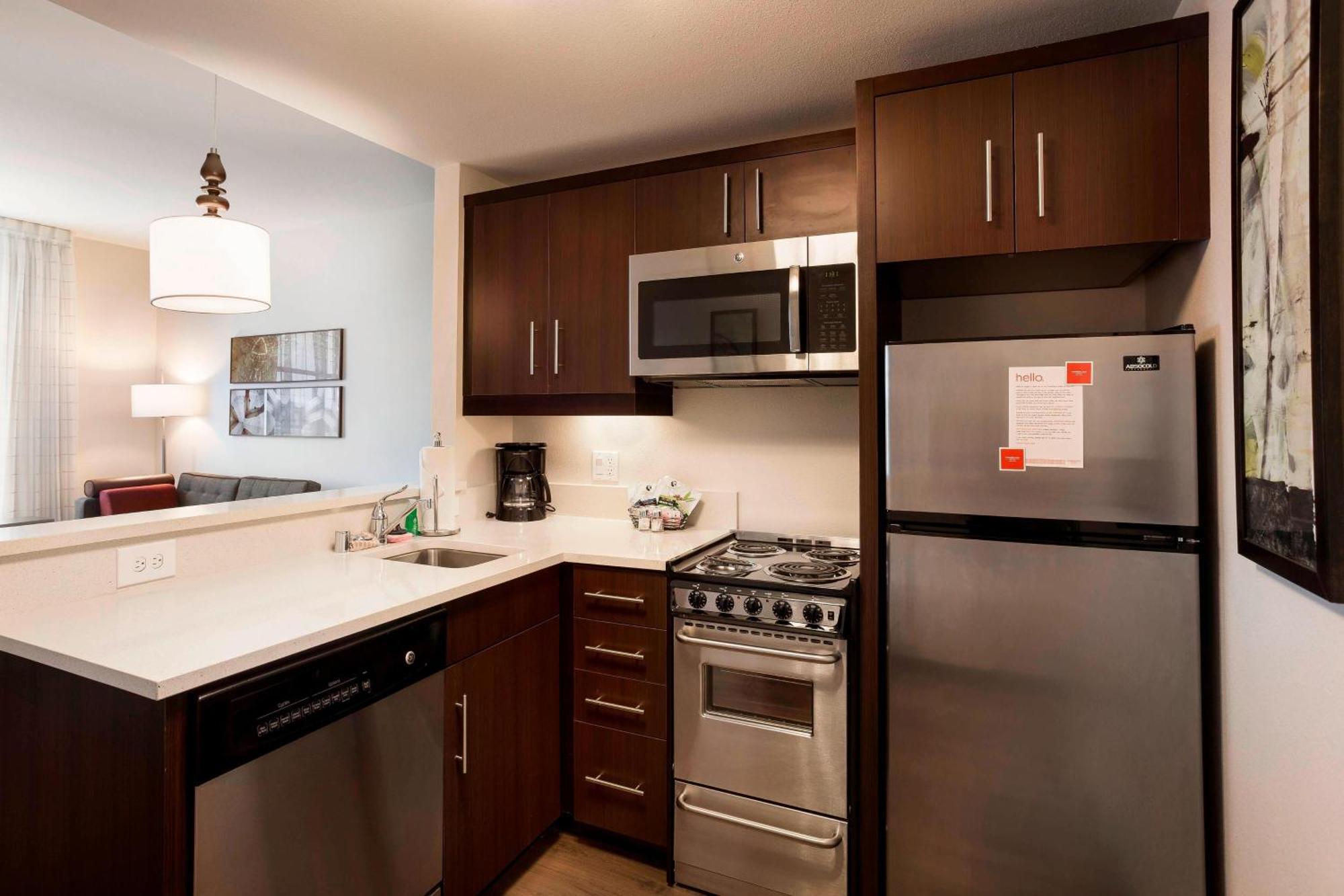 Towneplace Suites By Marriott San Mateo Foster City Extérieur photo